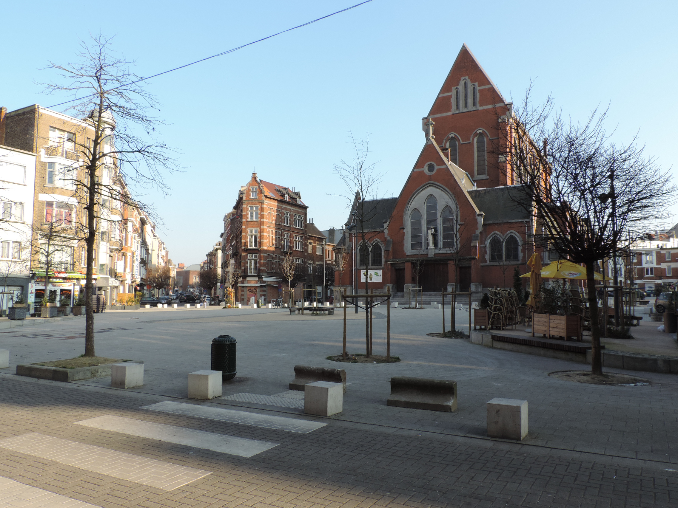 Place Saint-Antoine rénovée